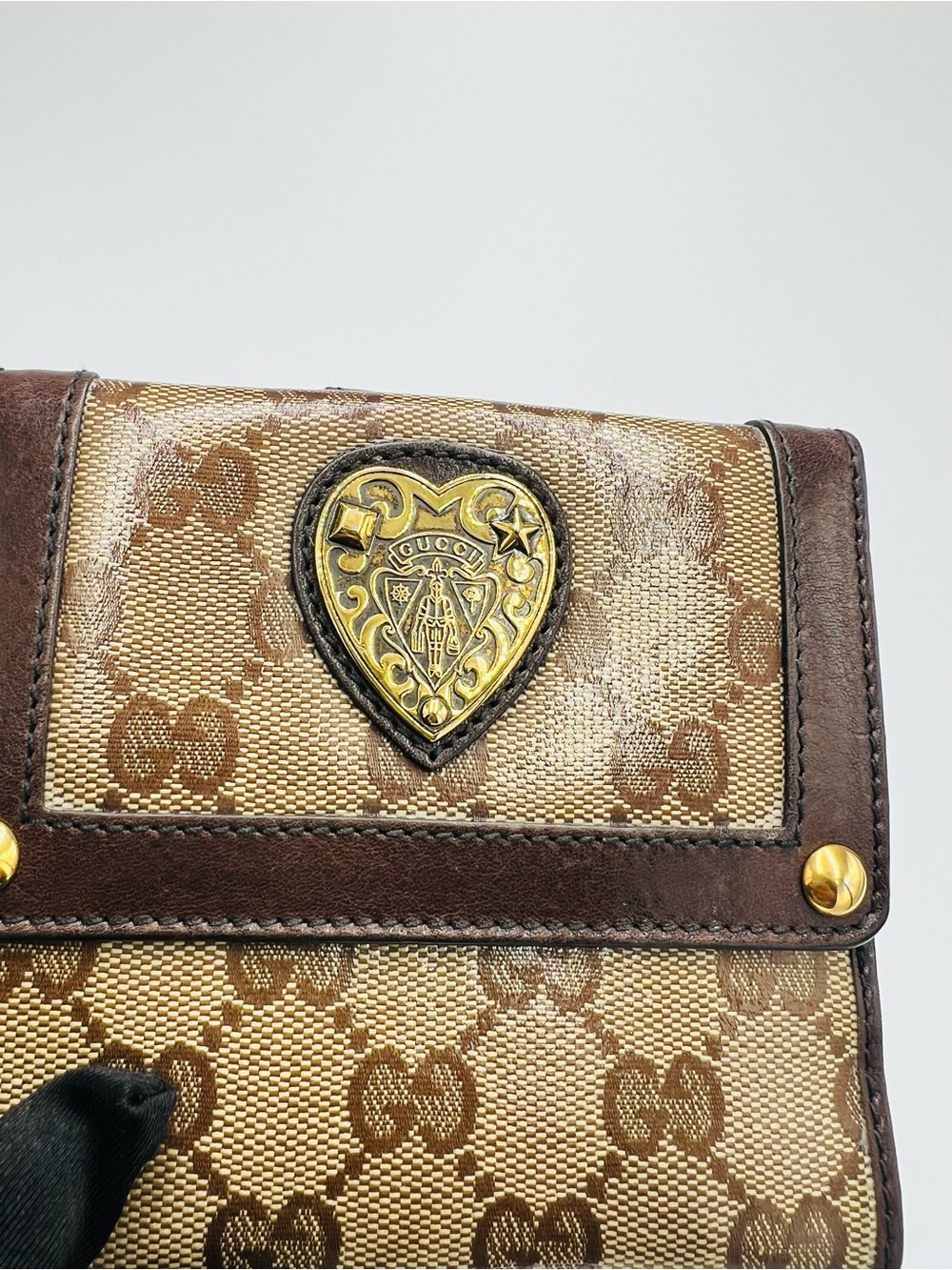 Gucci Crystal Babouska Heart Compact Wallet - Picture 5 of 11